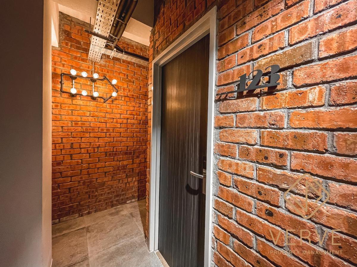 Brick Box Ipoh By Verve Экстерьер фото