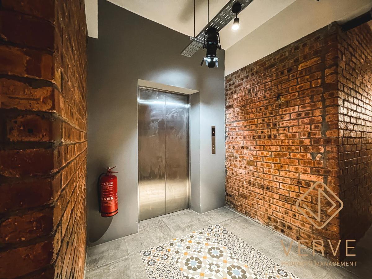 Brick Box Ipoh By Verve Экстерьер фото